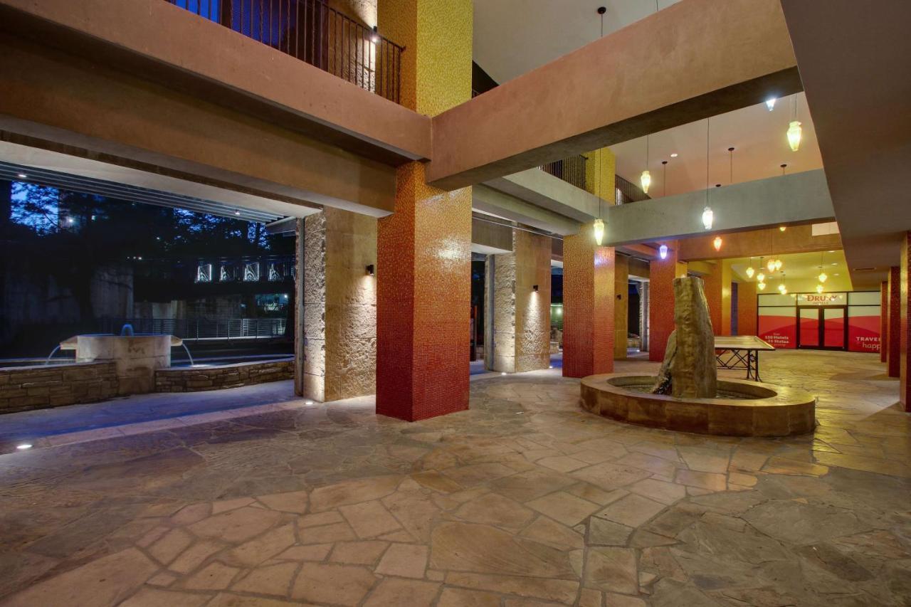 Drury Plaza Hotel San Antonio Riverwalk מראה חיצוני תמונה